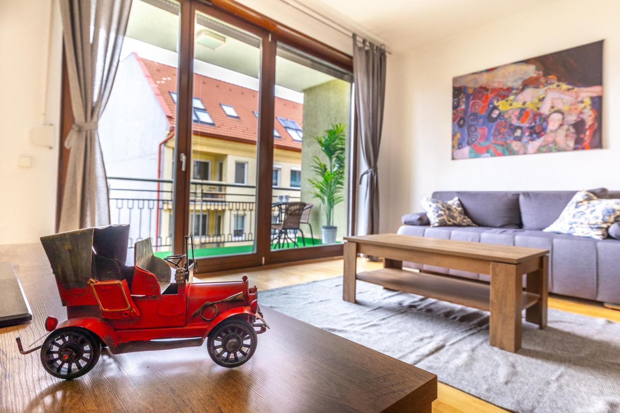 Kazinczy 52 B Apartment Budapest Kültér fotó